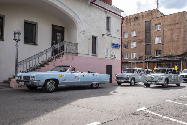 В Москве состоялось ралли исторических автомобилей «Столица»