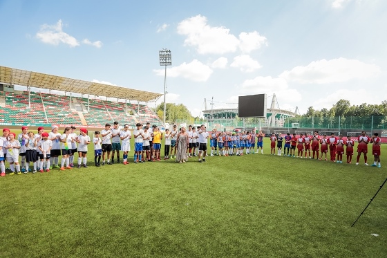 На стадионе ФК «Локомотив» состоялся  международный детский футбольный праздник “Под флагом добра”
