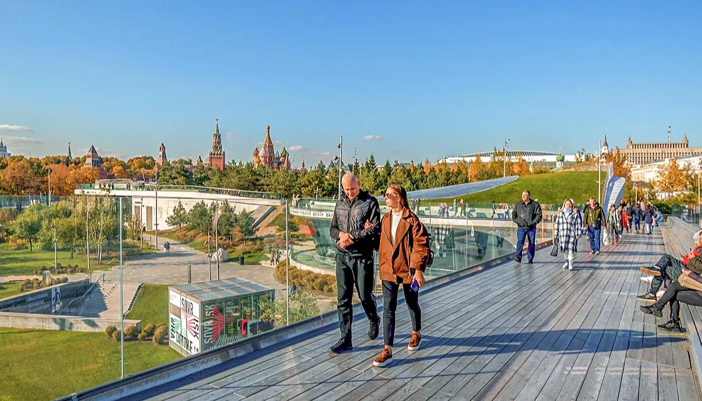 Масштабные фестивали и удобные сервисы: чем Москва привлекает туристов